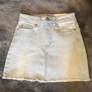 Lightwash Jean Skirt | AEO